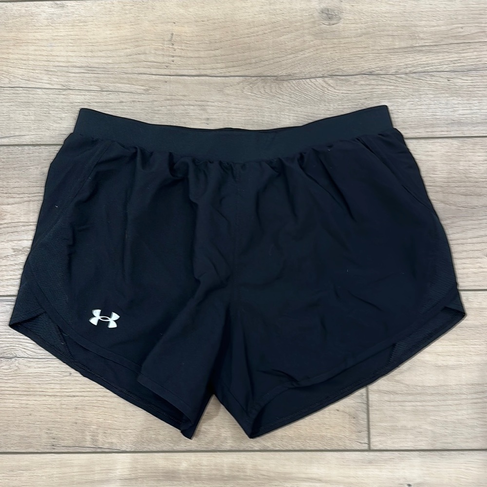 Under Armour women’s black shorts size medium